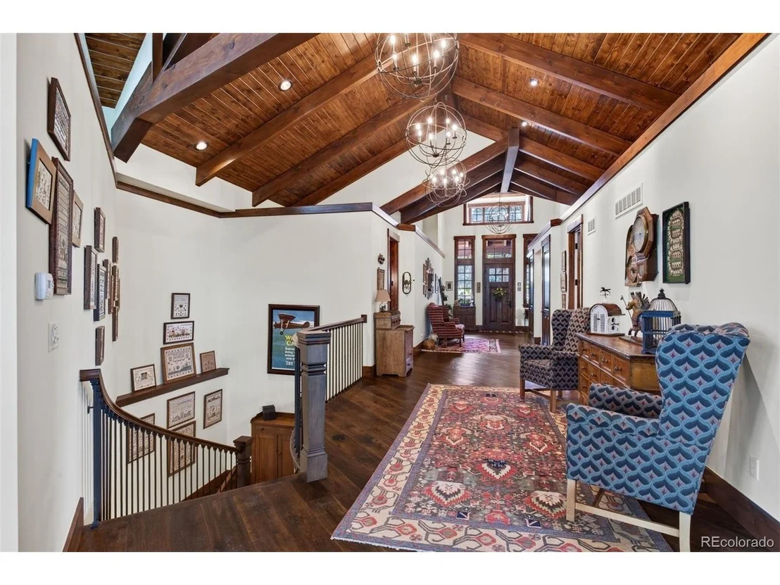 Photo of 1028 Blue Grass Trl