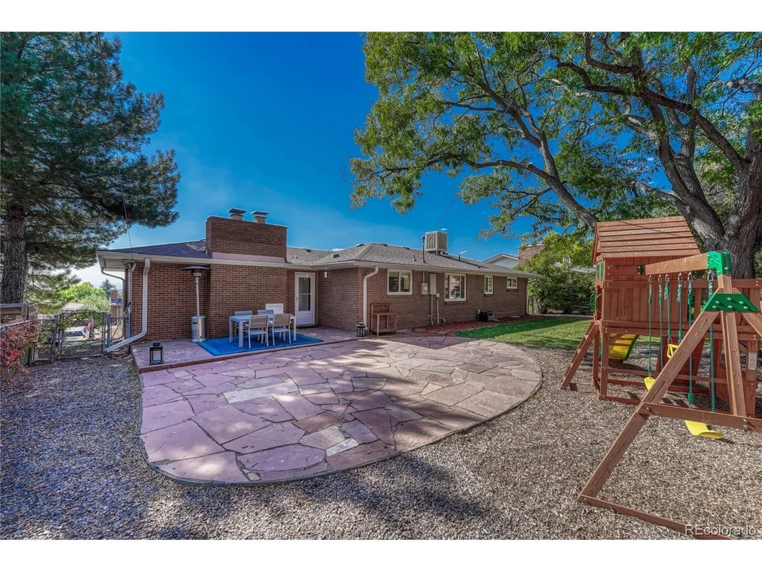 Photo of 8223 W 70th Pl