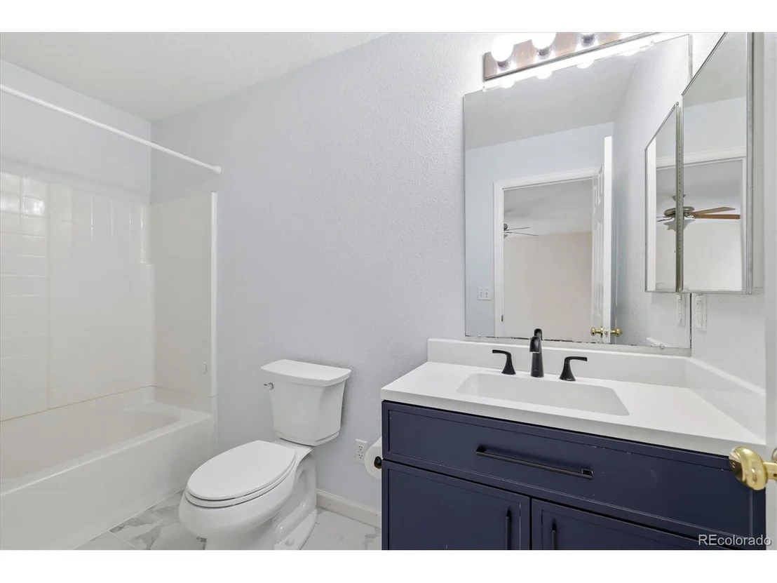 Photo of 9261 Jackson St