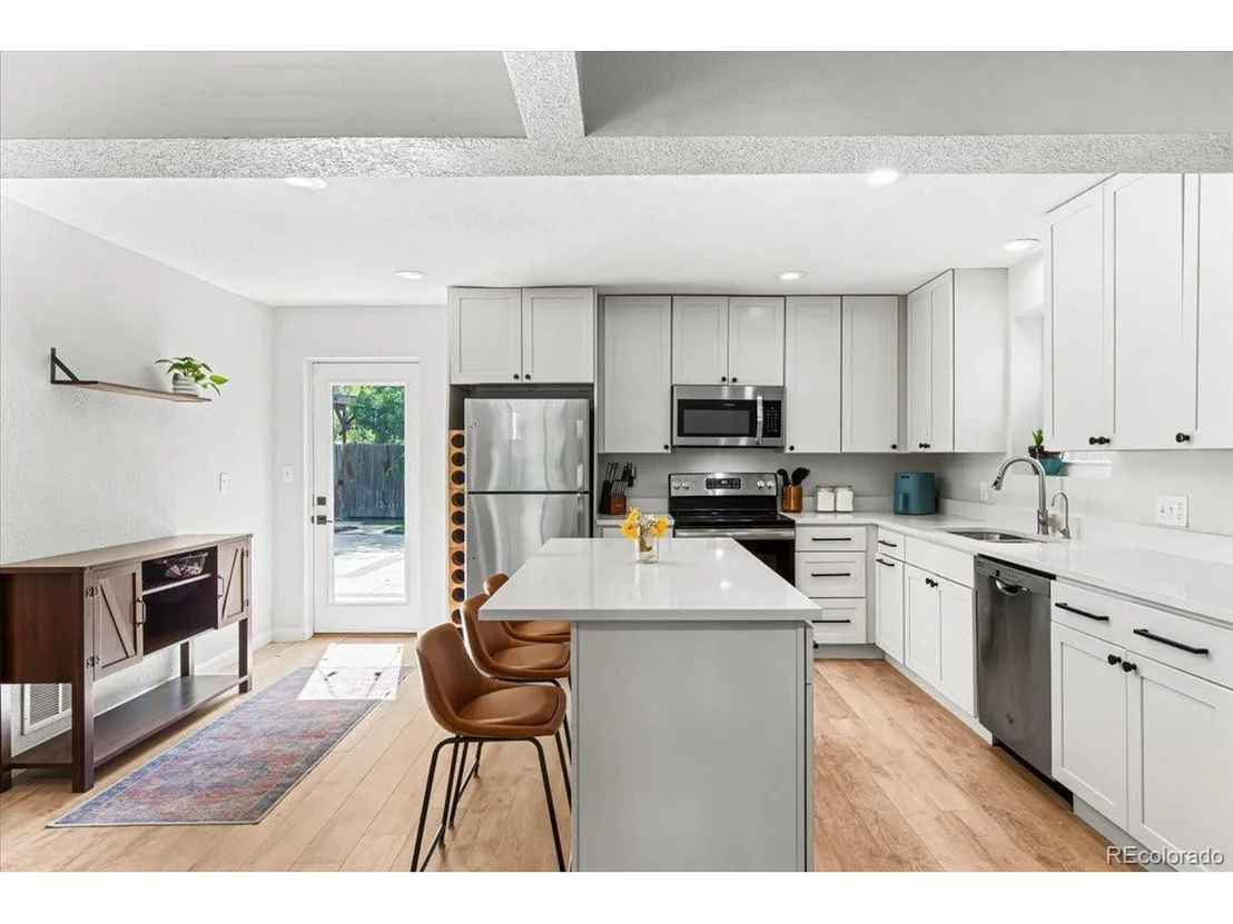 Photo of 1645 Wabash St