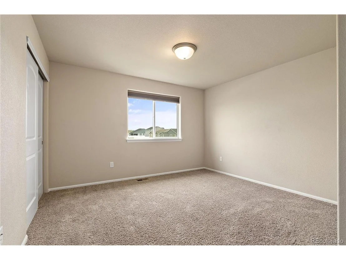 Photo of 1638 Shoreview Pkwy