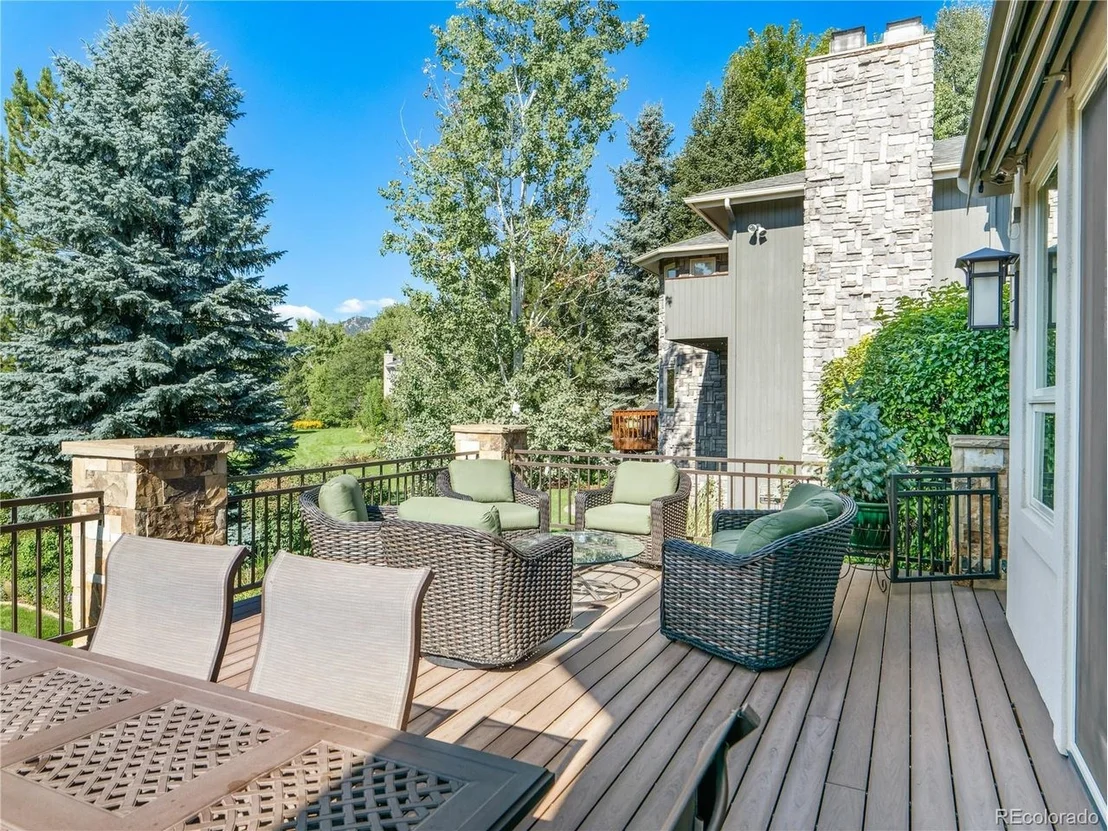 Photo of 2512 Premier Pl