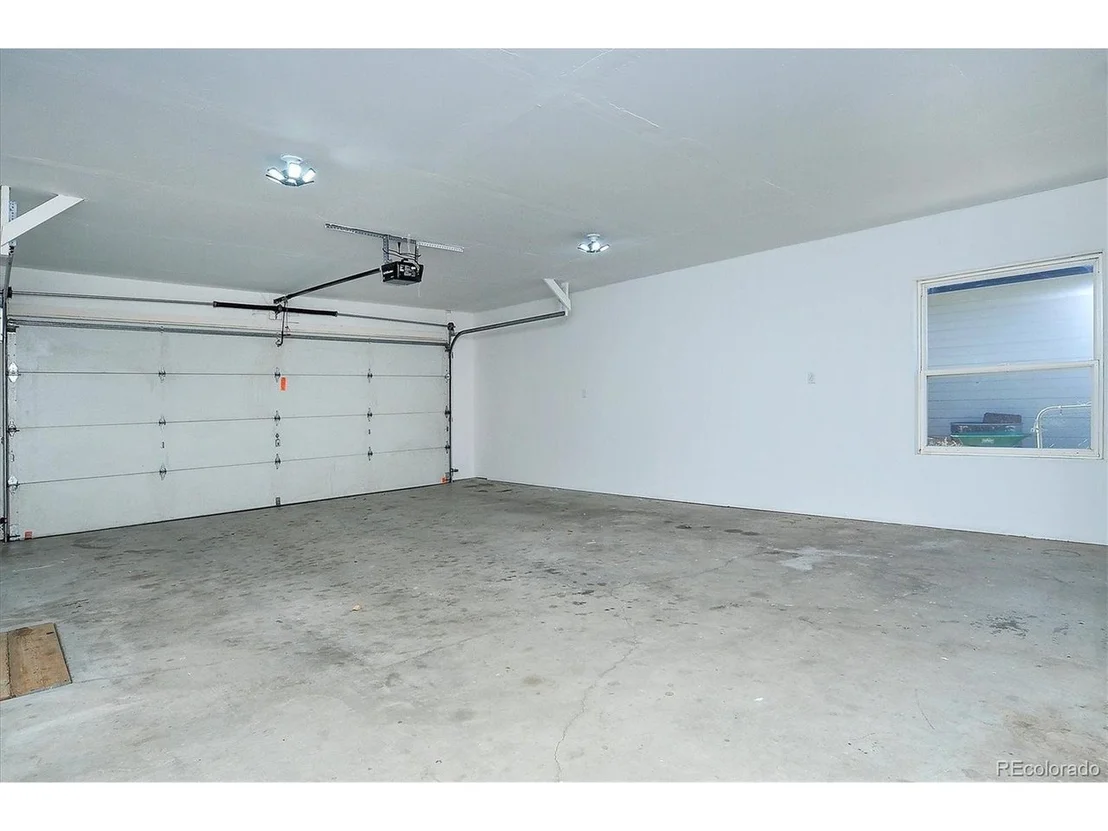 Photo of 164 Robert Dr