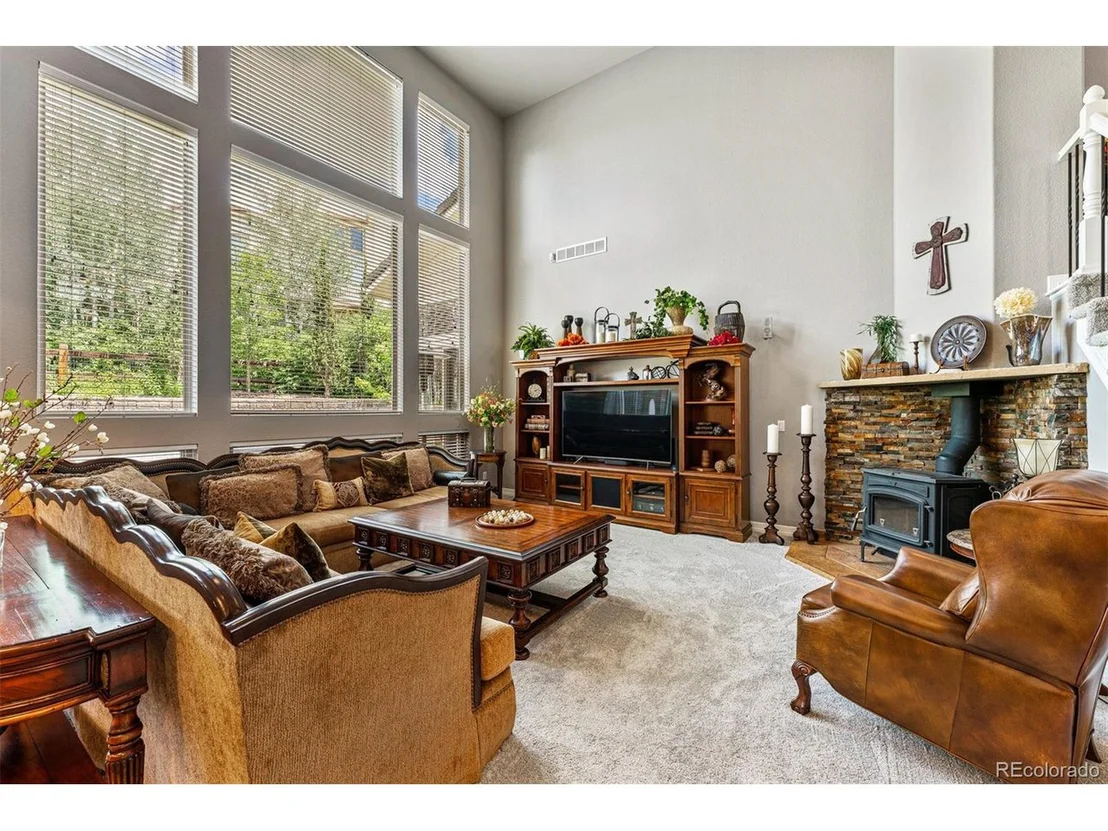 Photo of 9721 Sunset Hill Pl