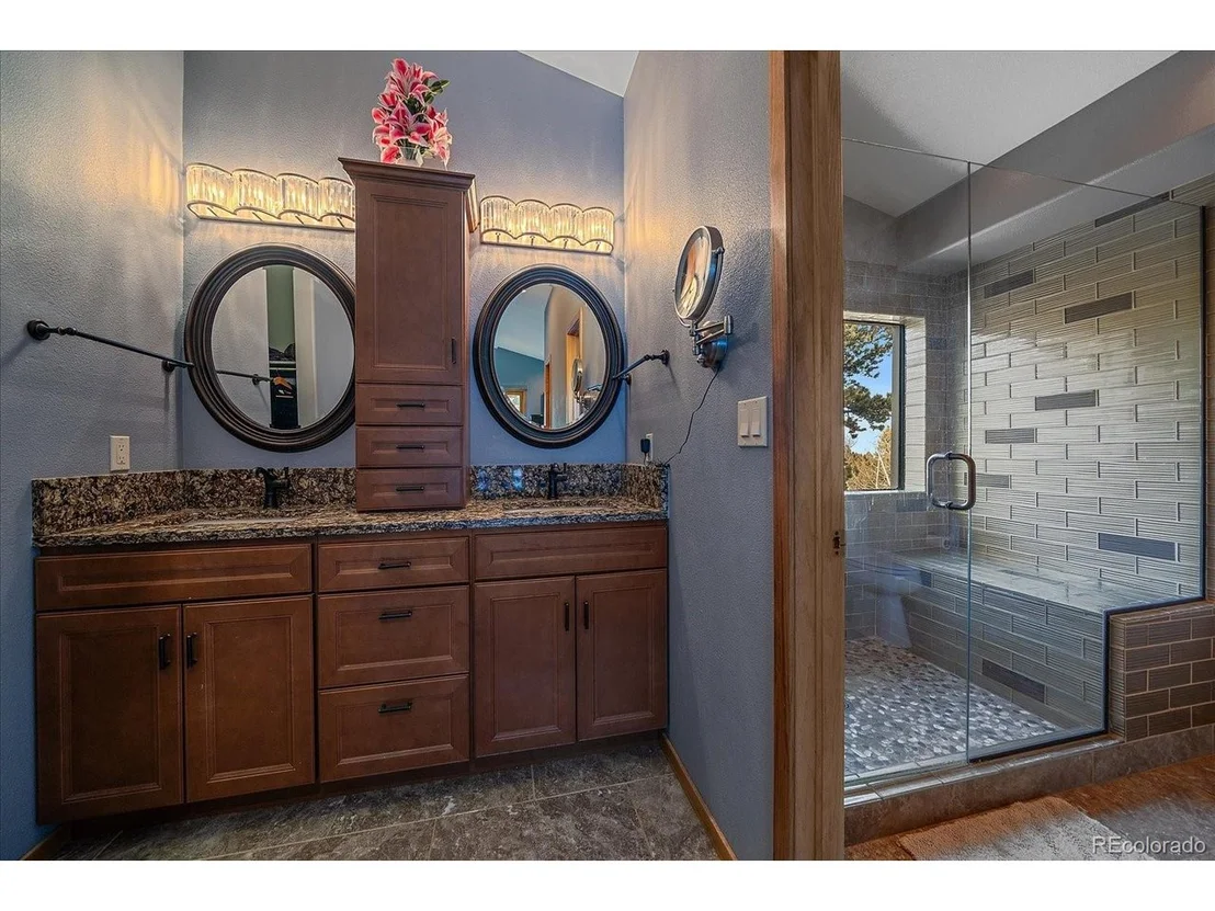 Photo of 11222 Conifer Mountain Rd