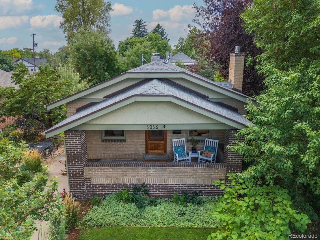 Photo of 3036 W 40th Ave