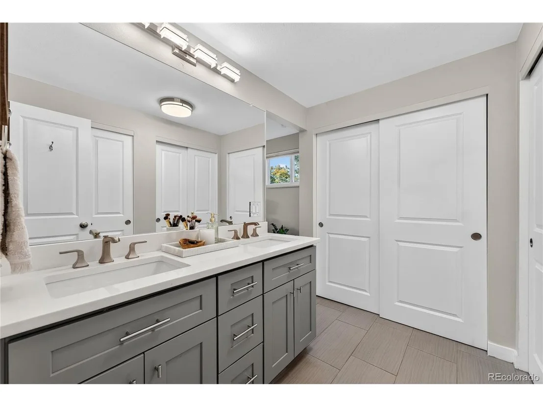 Photo of 4196 S Reading Way