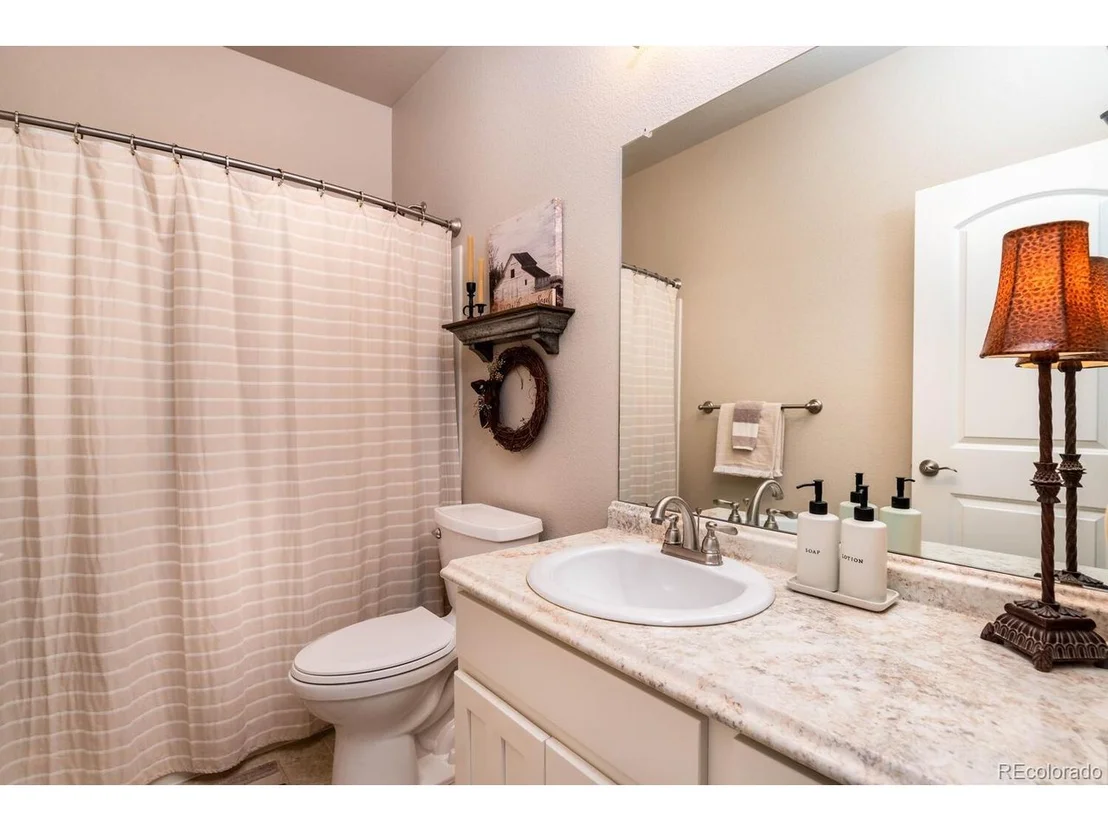 Photo of 3443 Curlew Dr