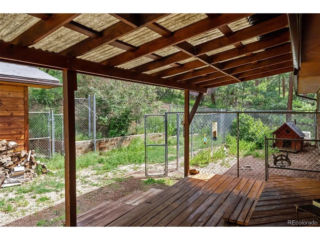 Photo of 6487 High Dr