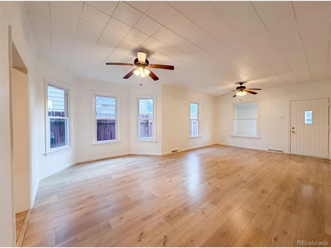 Photo of 1618 7th Ave