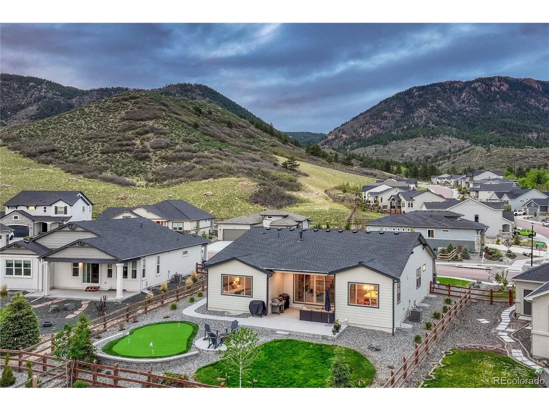 Photo of 4445 Mesa Top Dr