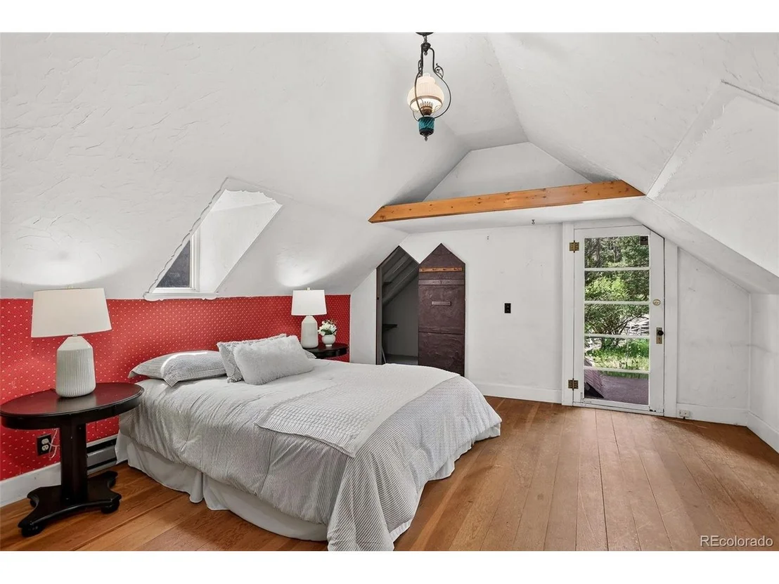 Photo of 28942 Shadow Mountain Dr