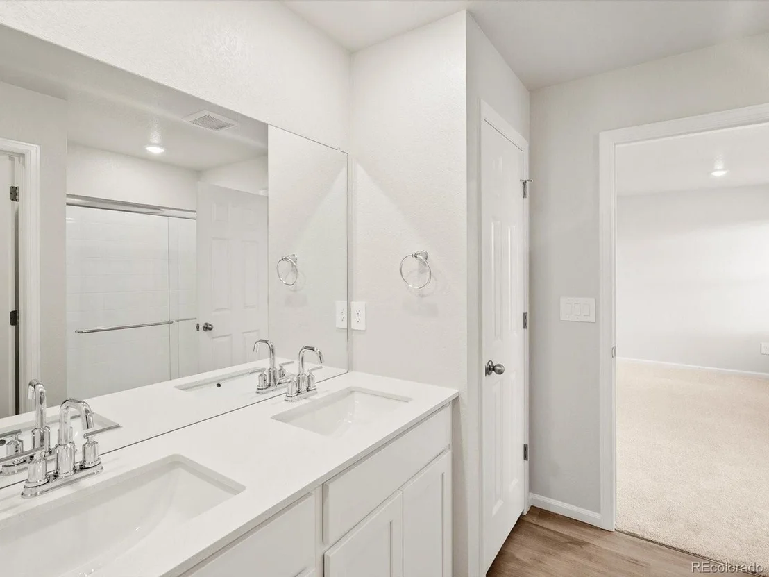 Photo of 512 97th Ave
