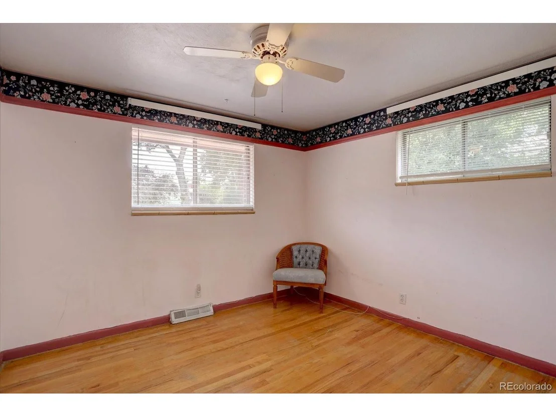 Photo of 9145 Grandview Ave