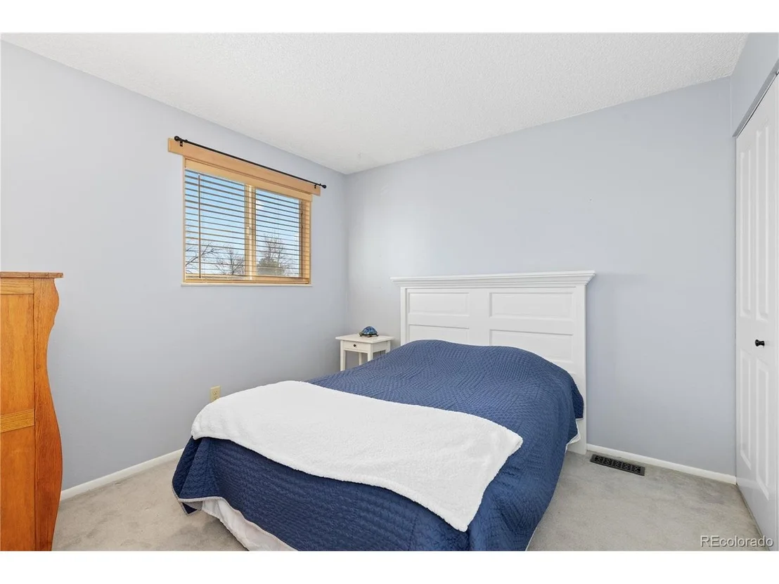 Photo of 13037 King Cir