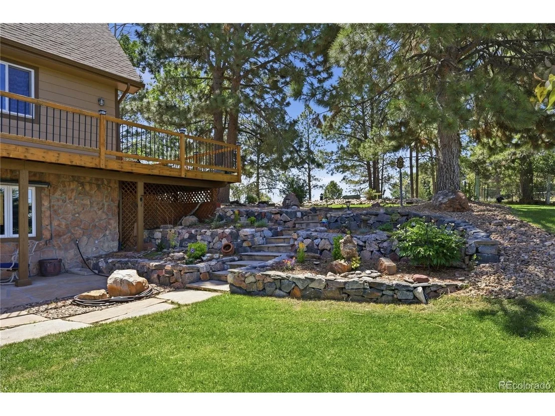 Photo of 607 Meadow Station Cir