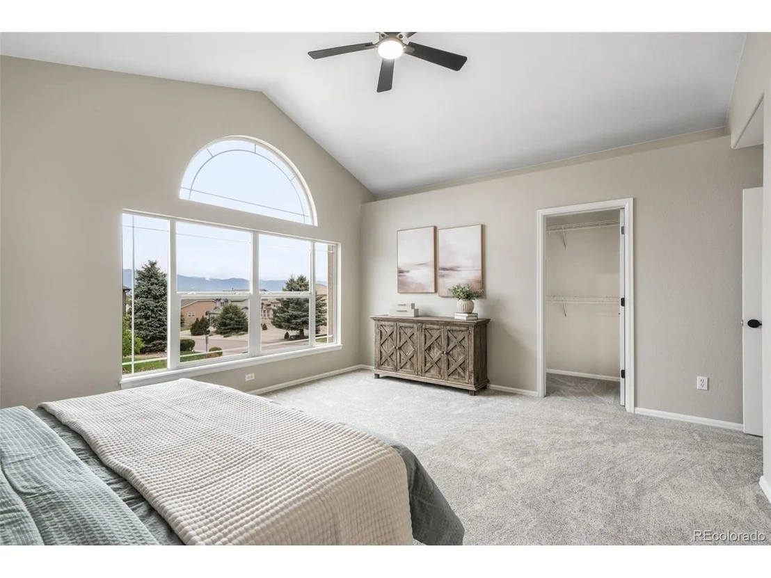 Photo of 16297 Hobson Pl
