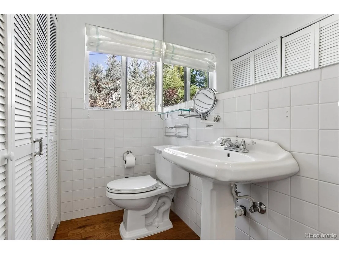 Photo of 345 Grape St
