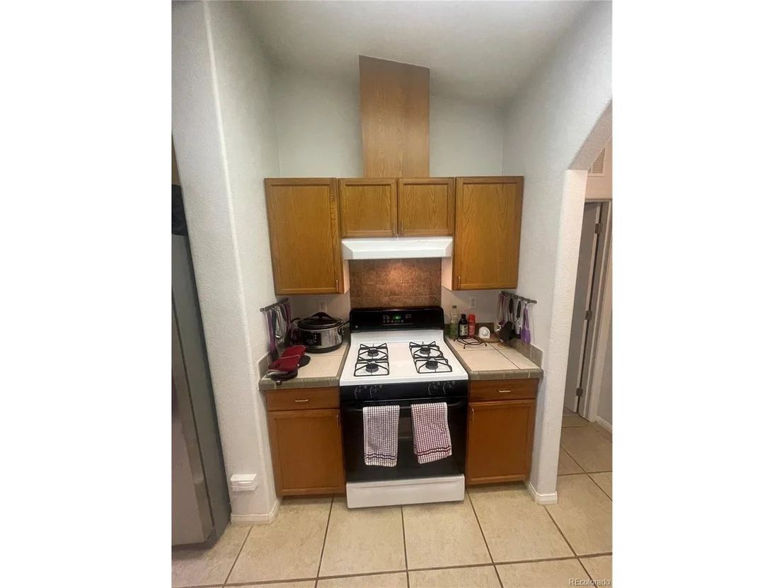 Photo of 663 Bellows Rd