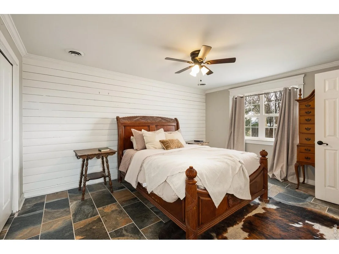 Photo of 37648 County Road 49