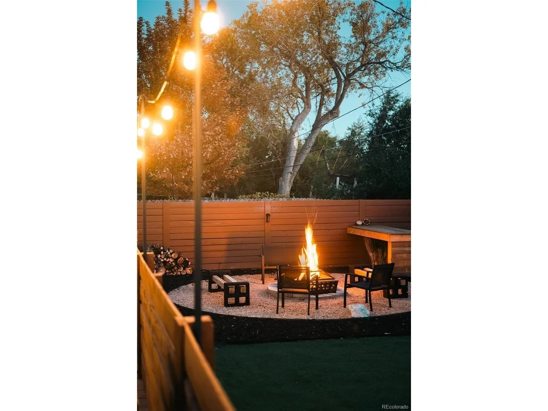 Photo of 4390 Shaw Blvd