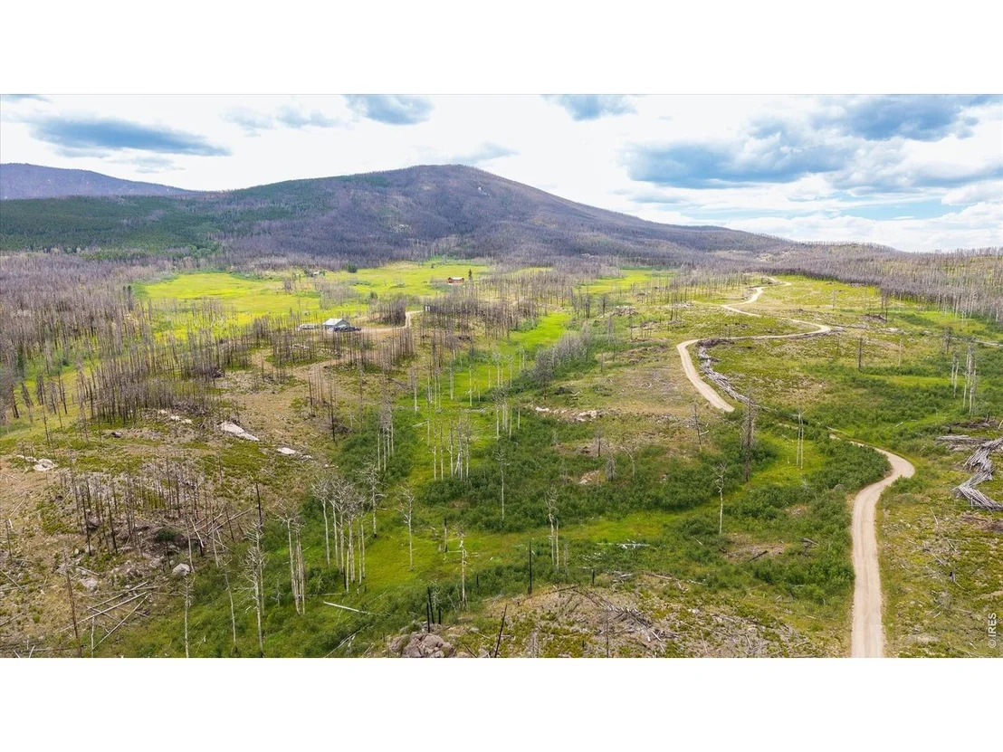 Photo of 529 Quartz Rd