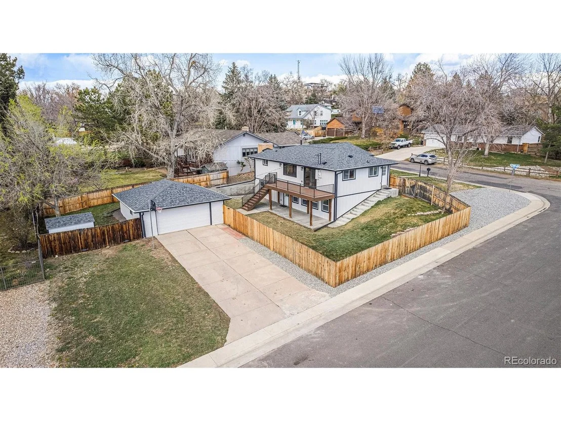 Photo of 6711 Field St
