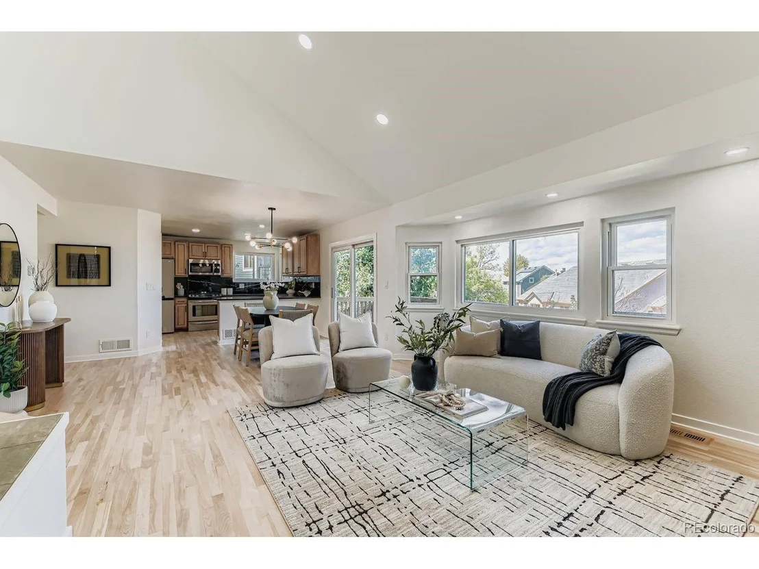 Photo of 3501 W 112th Cir