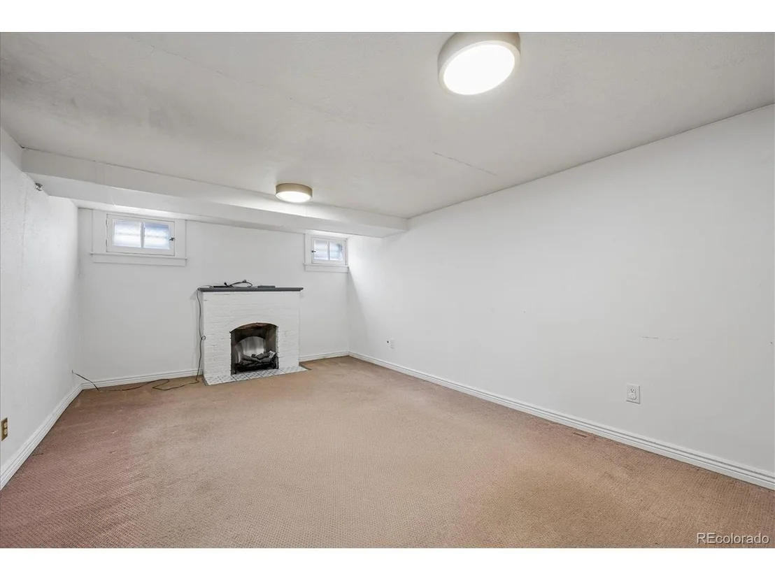 Photo of 1400 Elm St