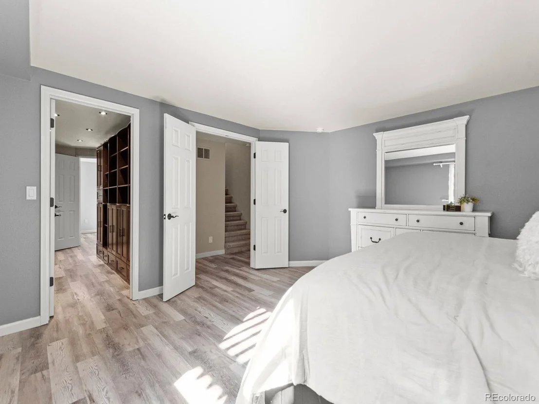 Photo of 6108 Pine Hollow Dr