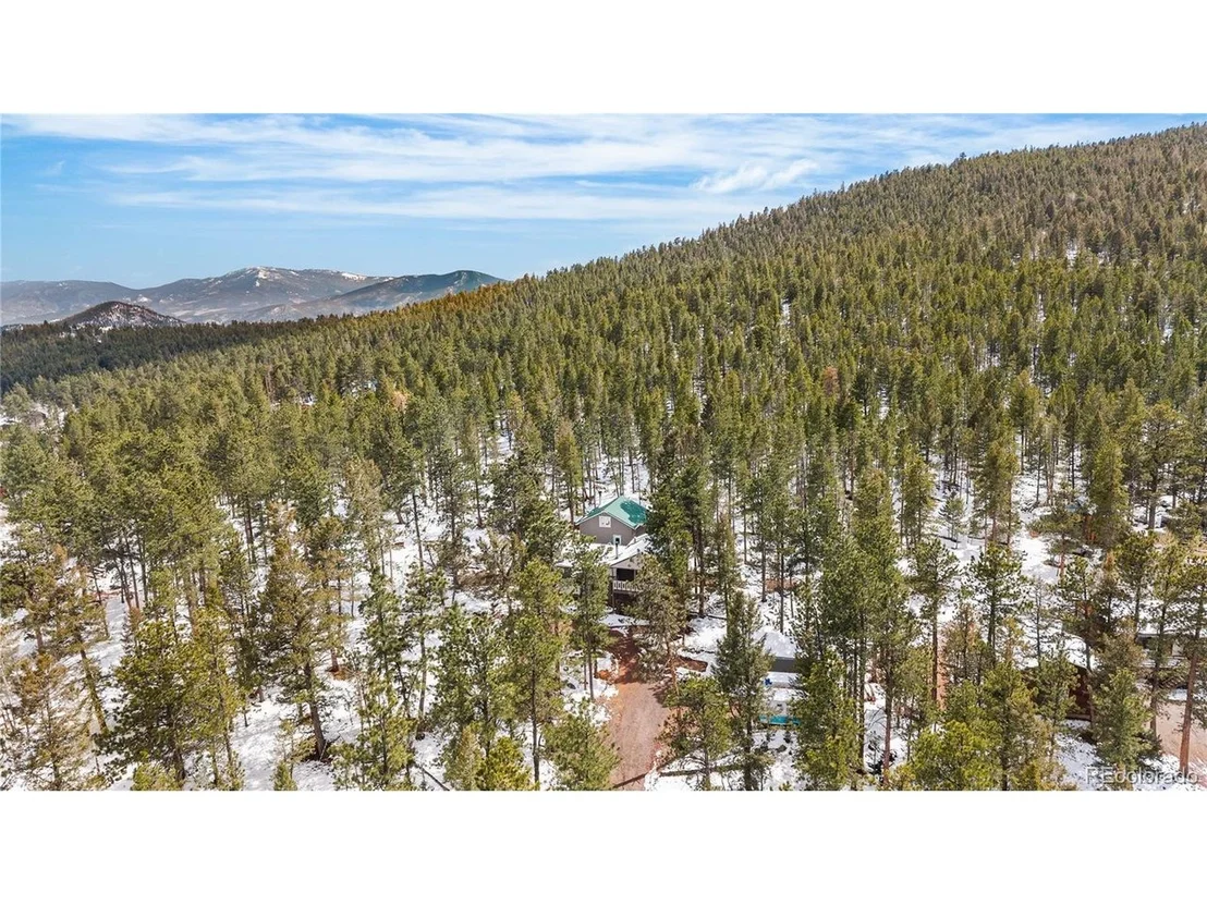 Photo of 82 Iris Dr