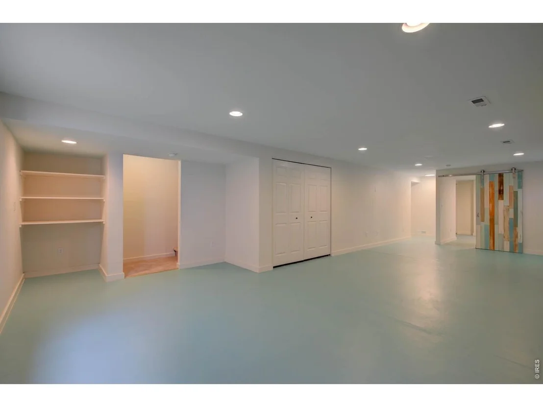 Photo of 213 Welch Dr