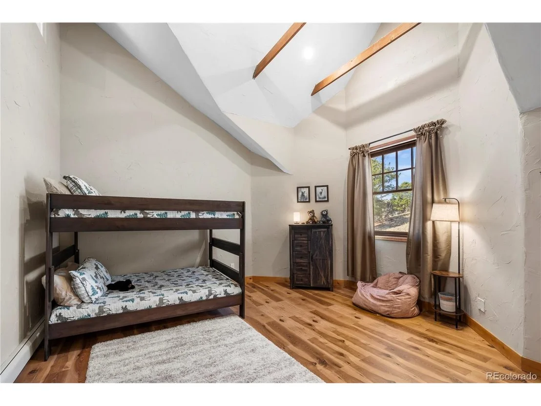 Photo of 6745 Remington Rd