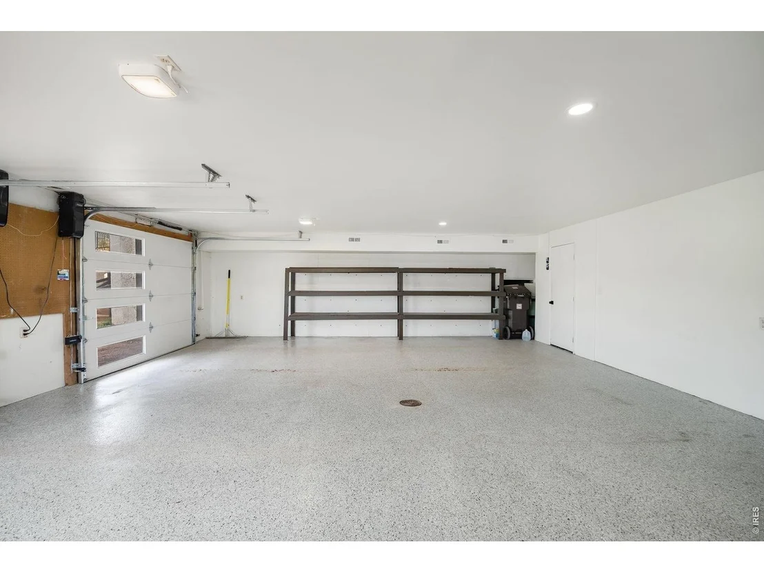 Photo of 926 4th Ave