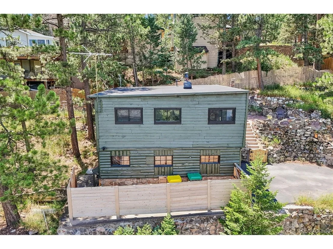Photo of 29980 Fir Dr