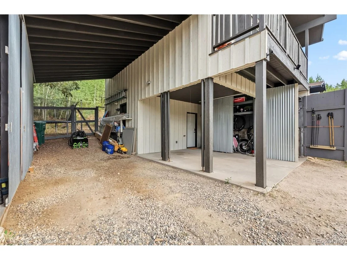 Photo of 218 Deer Path Rd