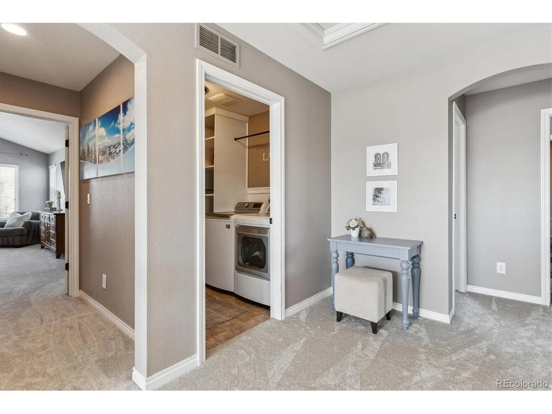 Photo of 8939 Devinney Ct