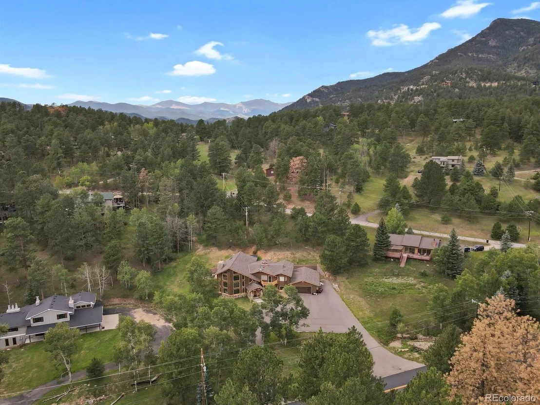 Photo of 417 Witter Gulch Rd