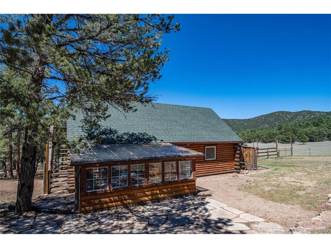 Photo of 988 15th Trl