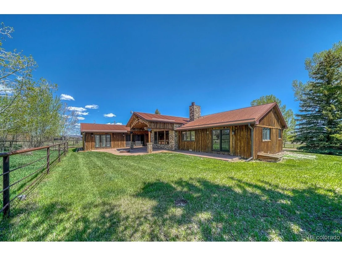Photo of 1216 Cowboy Way