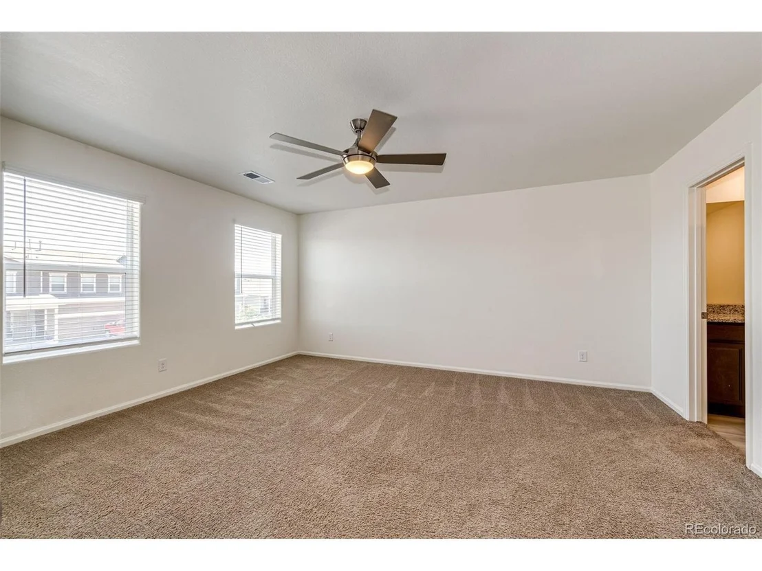 Photo of 323 Maple St
