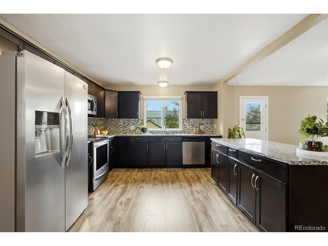 Photo of 1060 Downing Way
