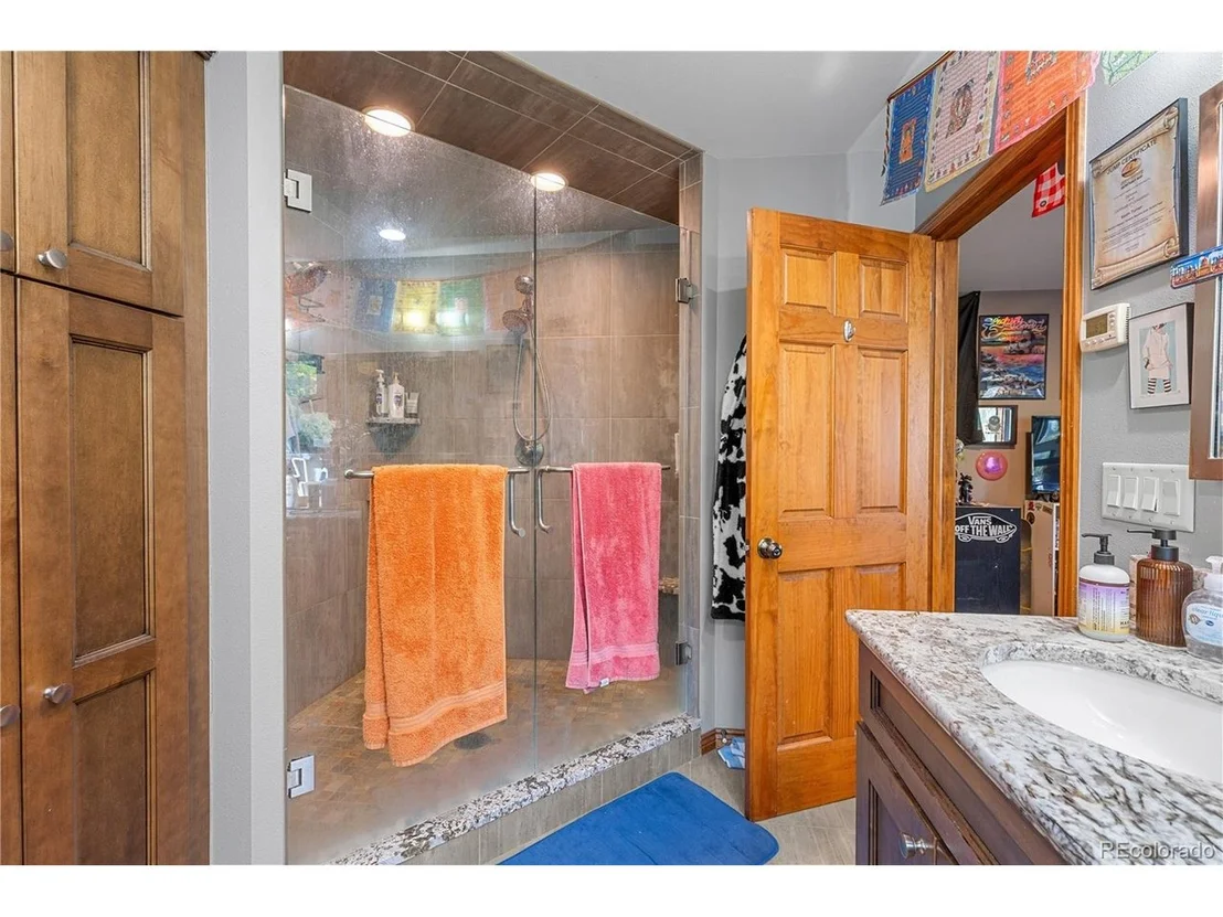 Photo of 208 Deer Path Rd