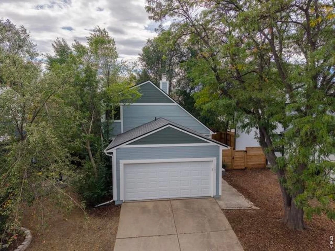 Photo of 1009 Townley Cir
