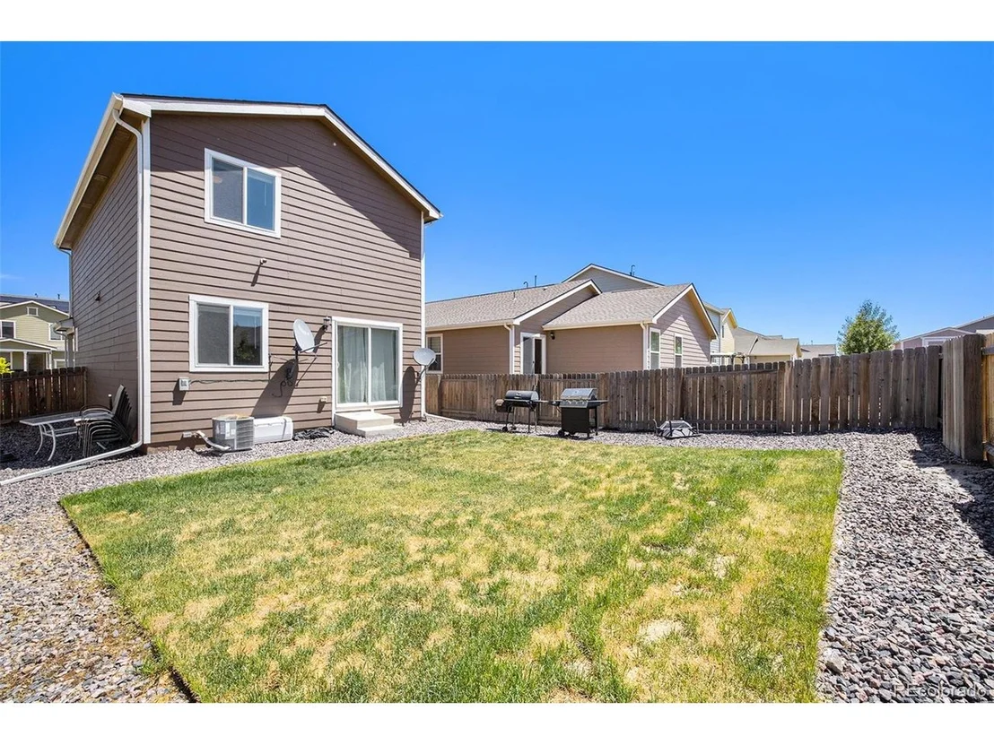 Photo of 47342 Iris Ave