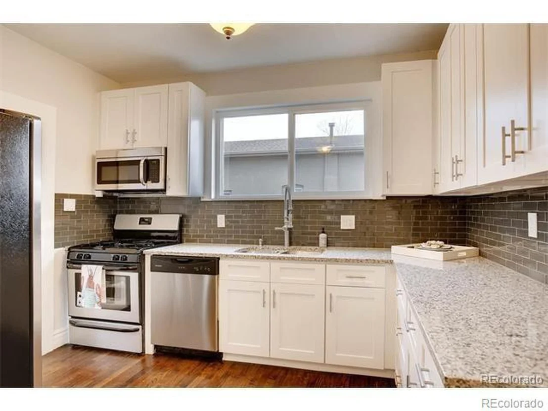 Photo of 980 Irving St