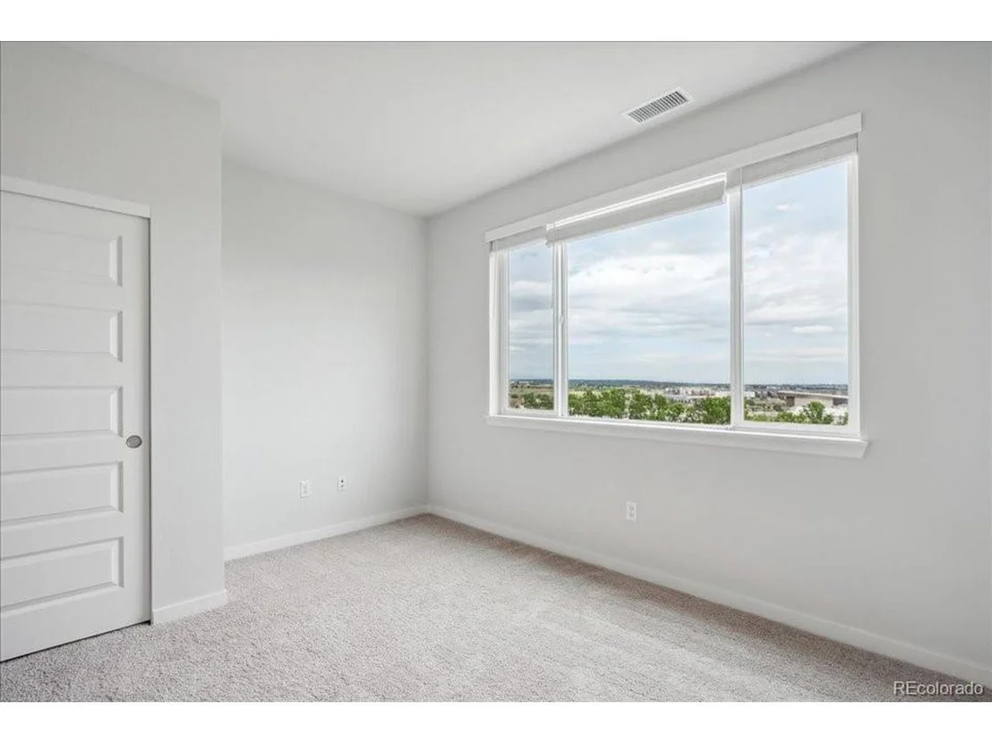 Photo of Unit 1303 at 487 Interlocken Blvd