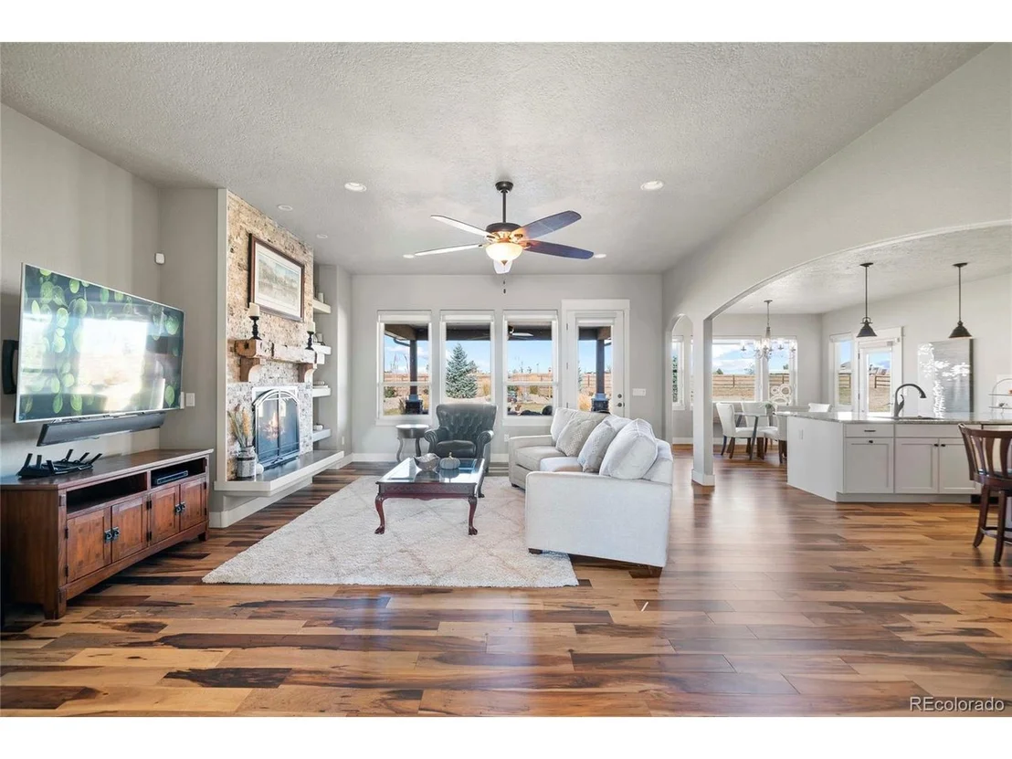 Photo of 3482 Dovetail Dr