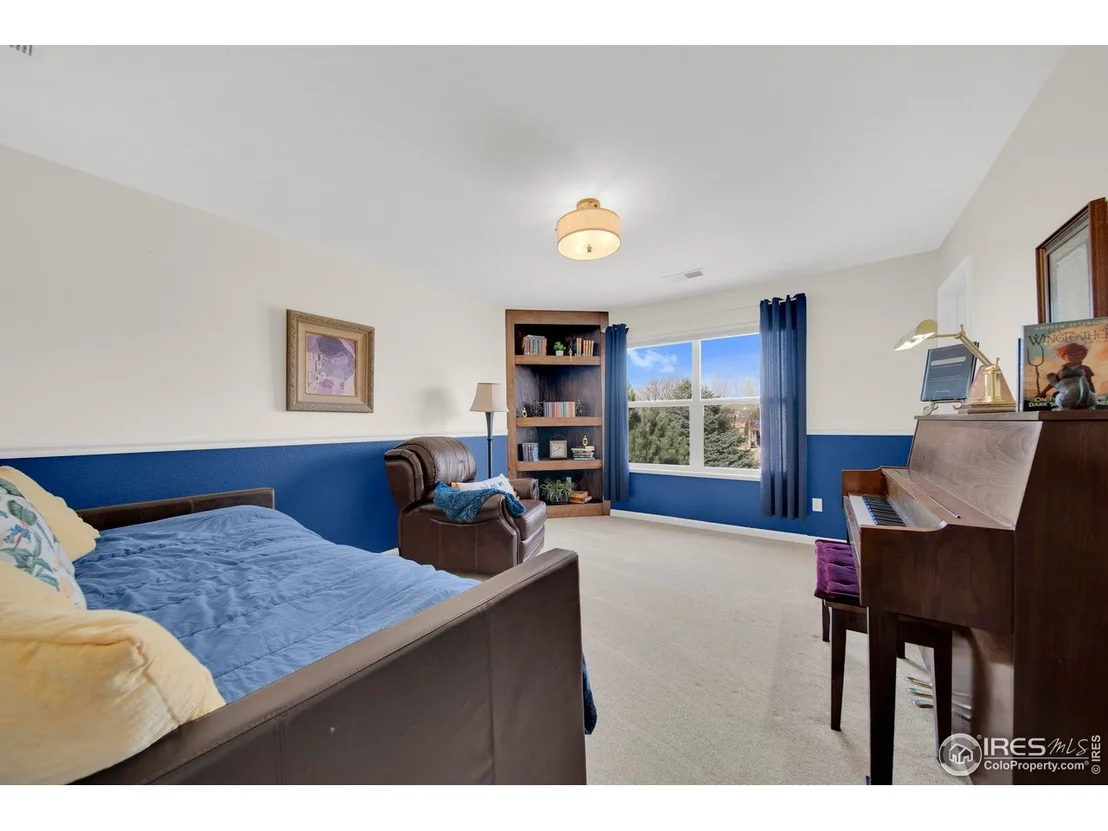 Photo of 63 Lakeview Cir