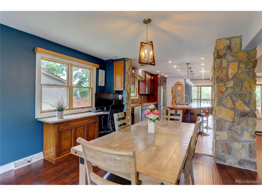 Photo of 7702 Garrison Ct